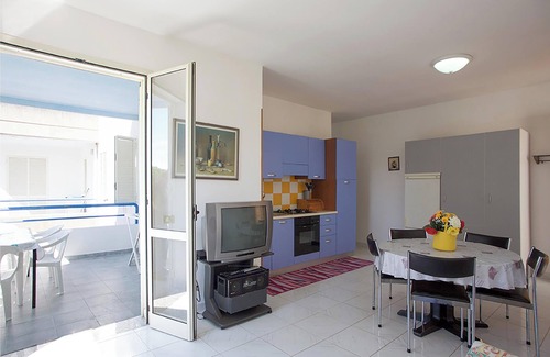 Torre dell'Orso Apartment | Glicine Apartment With Pool in Residence