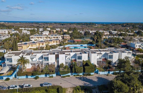 Torre dell'Orso Apartment | Glicine Apartment With Pool in Residence