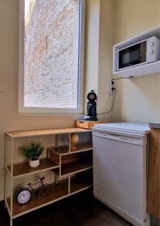 Douai Apartment | Globe-Rêveur, vue Beffroi & WiFi, Hypercentre