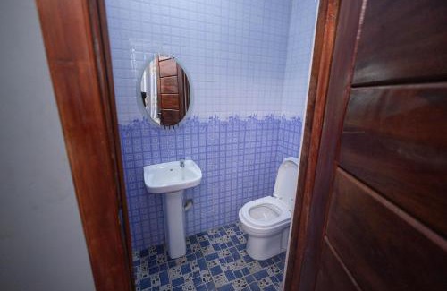 Accra House | Glorious Adjoba