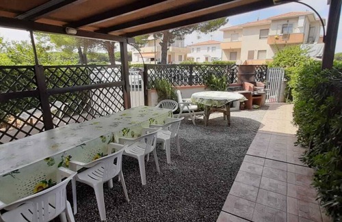 Vada Apartment | GO 300 MT From THE SEA 6/8 Beds