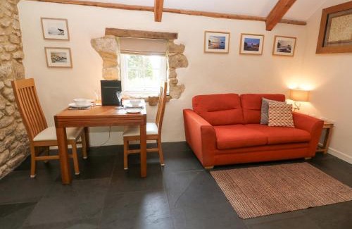 Saint Erth Praze House | Godolphin Barn