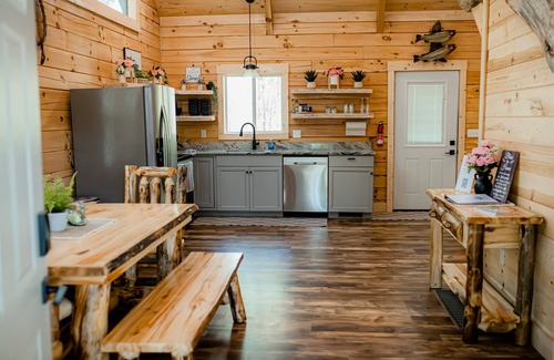 Campbellsville Cabin | Goin Fishin' Cabin # 4
