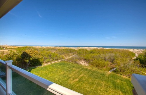 Gold Coast House | Gold Coast Beach Front