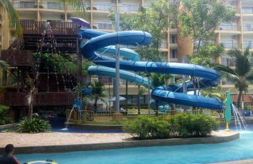 Dengkil Apartment | Gold Coast Morib Seaview 2 rooms Aircond Apartment