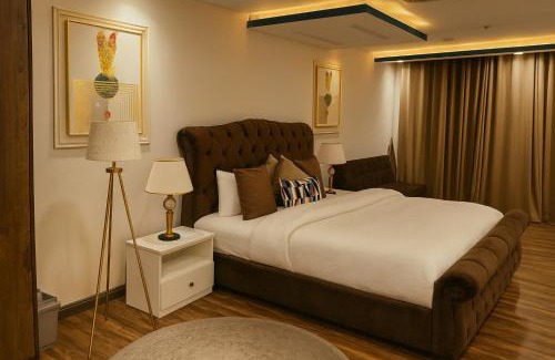 Lahore Hotel | Gold Crest Luxury Hotel Apartments DHA Phase 4 Lahore
