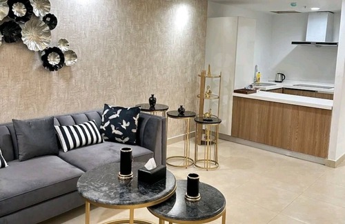 Lahore Apartment | Gold crest Mall & Residence luxury apartments