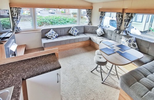 Aberystwyth House | Gold Plus 2 (No Decking)