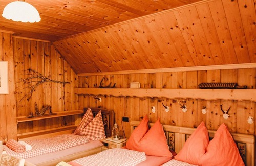 Millstatt Cabin | Goldeck - 3-bettzimmer mit Westbalkon - Alexanderhütte