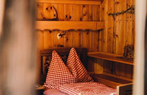 Millstatt Cabin | Goldeck - 3-bettzimmer mit Westbalkon - Alexanderhütte