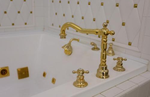 Dobrovelychkivka Apartment | Golden Apartments of Arcadia
