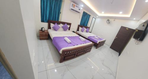 Hireguthi Hotel | Golden dreams