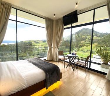 Guatavita Resort | Golden Glamping & Suites