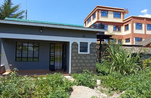 Nanyuki House | Golden Horizon