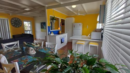 Bowen House | Golden Sands Beach House
