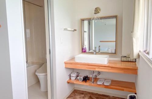 Kin Hotel | Golden Sun Beach Hotel - Vacation STAY 27737v