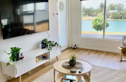 Glenelg North Apartment | Golden Sunset nEnjoy the beautiful scenery of Glenelg North