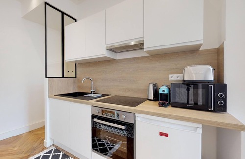 Marechal Lyautey - Vitton Apartment | Golden Triangle - 40m² - 1 quiet and bright bedroom