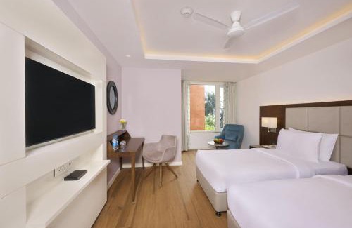Vagator Hotel | Golden Tulip Vagator Goa