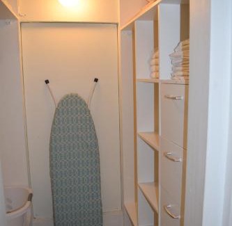 Sunset Crest Apartment | Golden View Apartment