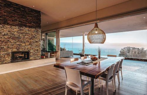 Camps Bay Villa | Golden View Villa