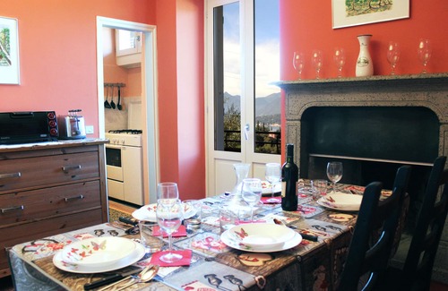 Vezio Apartment | Goldenlake Apartment