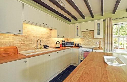 Belford House | Goldfinch