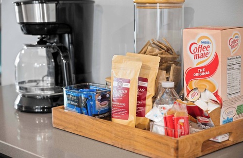 Covington House | Goldie on Greer - Perfect for 4!