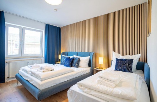 Rhein-Erft-Kreis District Apartment | GOLDVILLA - Wesseling