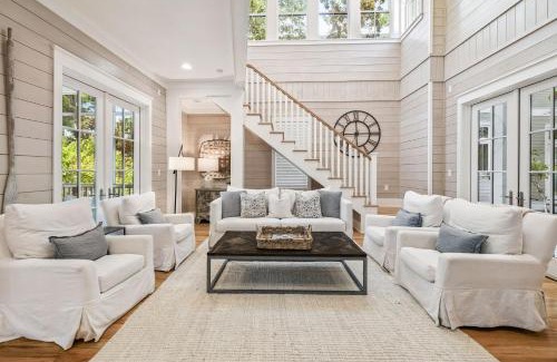 Watercolor House | Golf Cart, Close to the Sand Hill Pool, Great Outdoor Space - Lake District, Watercolor Home home