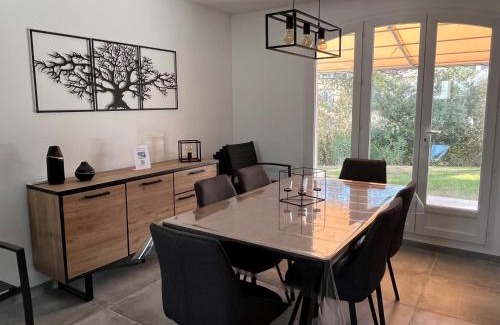 Pont Royal Villa | Golf de Pont Royal Villa des Alpilles climatisée 3 chambres Piscine chauffée Parking et Garage