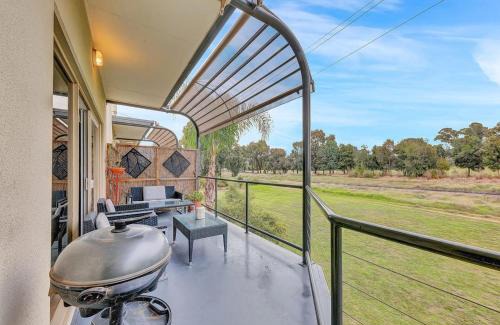 Mulwala Apartment | Golf Views Apartment