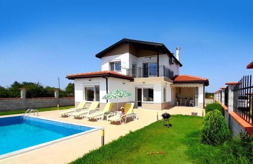 Kavarna Villa | Golf Villa Ariel