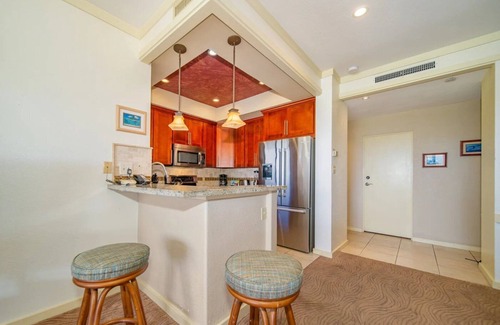Kapalua Hotel | Golf Villas Partial Ocean View 1 Bedroom at The Kapalua Villas Maui