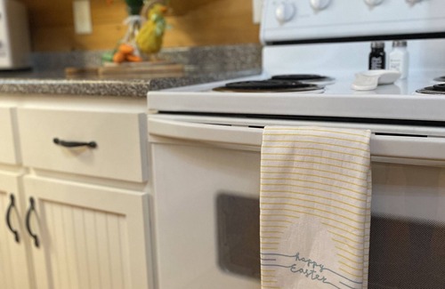 Lawrenceburg Cottage | Good Hope Cottage- Amish Country/fire pit