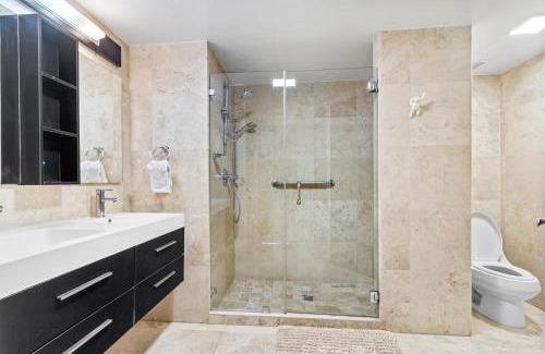 Oranjestad-West Apartment | Good vibes, lovely sea and Breeze OASIS at Eagle Beach ARUBA