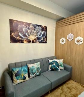 Legazpi Village Apartment | Goodvibes Condotel