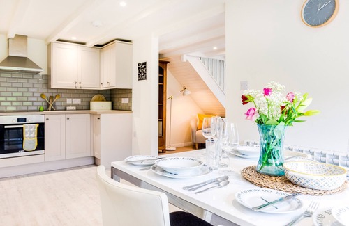 Delabole Cottage | GOOSE COTTAGE - WITHIN THE HELLAND BARTON FARM COLLECTION in Delabole
