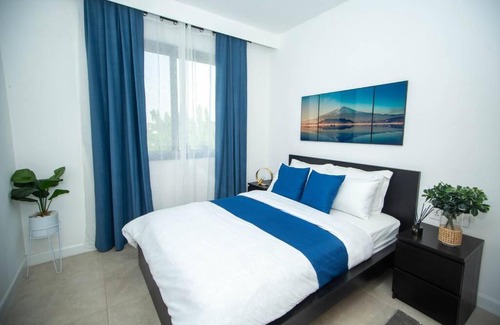Dzorwulu Apartment | Gorgeous 2 Bedroom Unit by Kozo Restaurant and Skybar