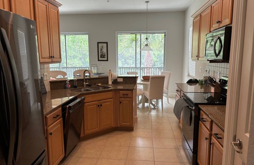 Naples Villa | Gorgeous 2nd Floor Unit in The Quarry, Minutes to downtown Naples and Mercato.