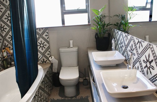 Plumstead Cabin | Gorgeous 3 bed 2 bath family home with year round holiday appeal.