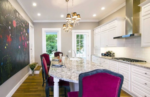Eastern Vermont House | Gorgeous and luxurious 6-bedroom Victorian mansion with AC and WiFi near Stowe