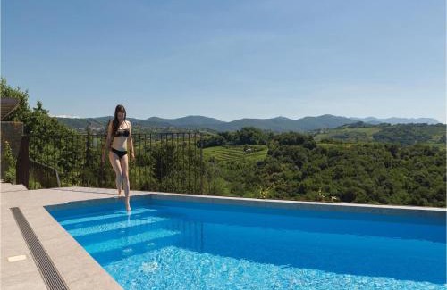Kozana House | Gorgeous Home In Dobrovo V Brdih