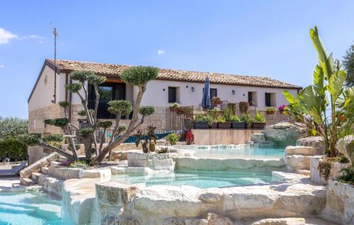 Giarratana House | Gorgeous Home In Giarratana
