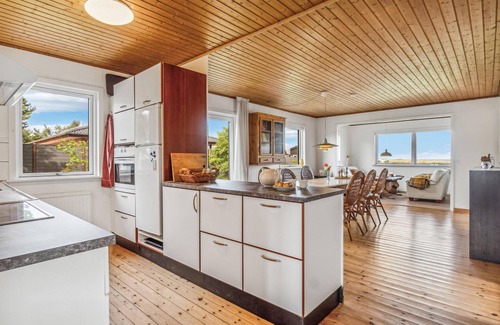 Læsø House | Gorgeous home in Læsø with kitchen