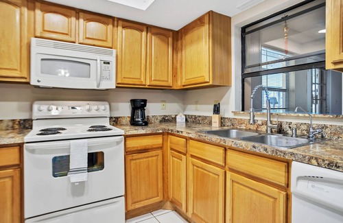 Sylvan Shores House | Gorgeous Home in Lake Placid! Near the lake !