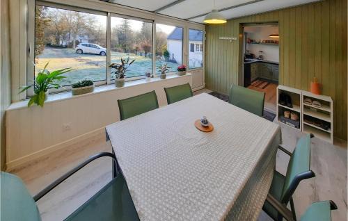 Kerherou House | Gorgeous Home In Moëlan-Sur-Mer
