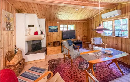 Ljung House | Gorgeous Home In Mollaryd With Wifi