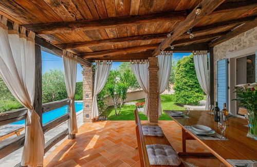 Dracevac House | Gorgeous home in Porec