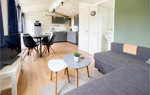 Tzummarum House | Gorgeous Home In Tzummarum With Wifi